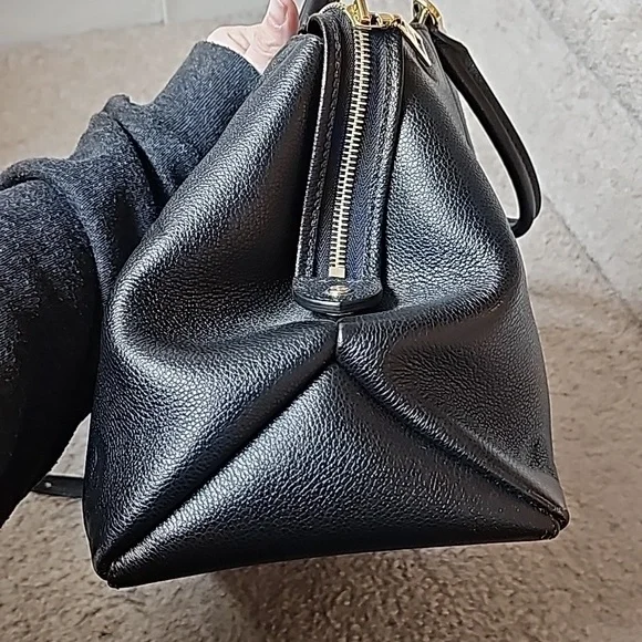 Louis Vuitton Grand Palais - Picture 3 of 6